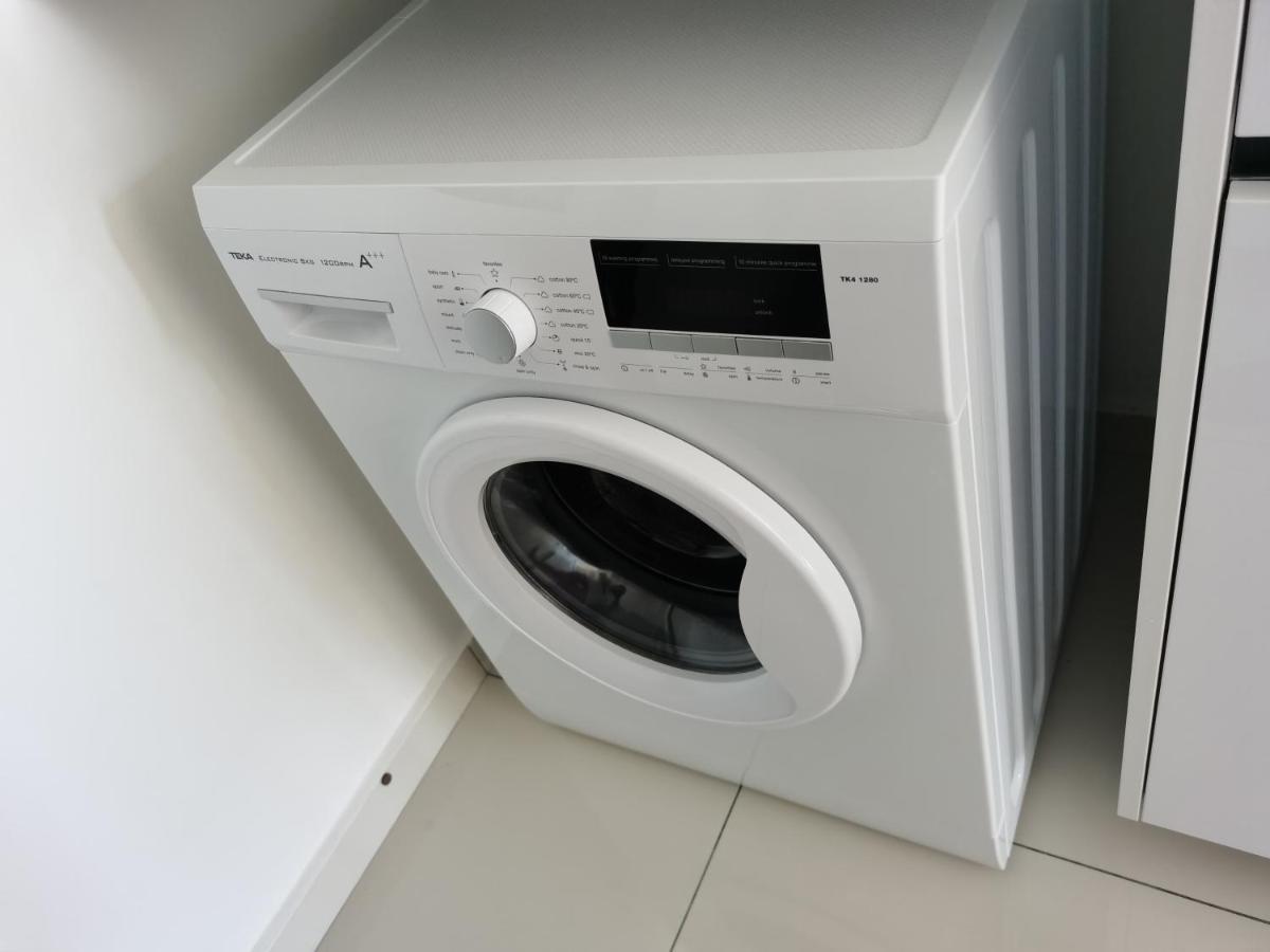 Beacon Exec Suites# Msg Chair#Disney Hotstar George Town Ngoại thất bức ảnh
